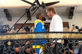 Updated 08:47, 3 jun 2021 logan paul and floyd mayweather will finally meet for their exhibition fight on june 6. Ivirbiicvkah9m