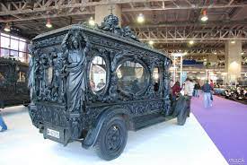 Pin By Chulyn69 On Coches Funebres Flower Car Funeral Car Photos
