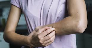 Some of the common allergens include pollen so, to calm and relieve these irritating symptoms one must first of all use these handy and extremely safe home remedies for skin allergies. These Home Remedies For Skin Allergies Wil Soothe Your Itchy Skin
