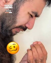 I wonder where all the hair is coming from 🥴🤷‍♂️