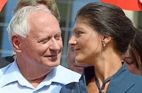 Die rechtsanwältin ali sitzt seit 2017 für die linke im bundestag und wird dem linken flügel der partei zugerechnet, zu dem auch. Projekt Aufstehen Wagenknechts Linke Bewegung Aufstehen Sammelt Sich Politik Stuttgarter Nachrichten