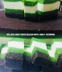 Kek belacan lumut cheese kek lapis kukus steamed layer cake kek lapis sarawak easy steps. Kek Lumut Cheese Belacan Order Food Delivery In Kuching