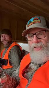 Chasing whitetail buckaroos in the Magnolia State with @drew_stoecklein.  @meateater @firstlitehunting @onxhunt @clay_newcomb @isaacneale #beargrease  #thiscountrylife