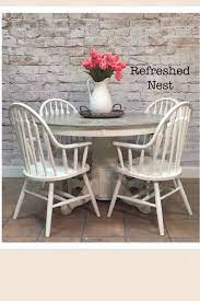 White Round Kitchen Table