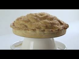 Drain any liquid from the berries and toss with the sugar and seeds from the vanilla pod (see tip). Lesson 1 How To Make Delia S Shortcrust Pastry Youtube