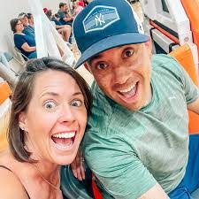 Cara Ferris's Instagram, Twitter & Facebook