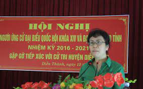 Tuyệt đối trung thành với tổ quốc, với nhân đảng, nhà nước và nhân dân giao phó, chủ tịch quốc hội vương đình huệ trang trọng tuyên thệ. Phu Nhan Pho Thá»§ TÆ°á»›ng VÆ°Æ¡ng Ä'inh Huá»‡ Trung Cá»­ Ä'áº¡i Biá»ƒu Qh Bao NgÆ°á»i Lao Ä'á»™ng
