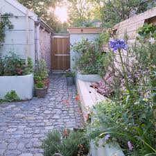 kleine tuin in woudrichem homeandgarden nl tuin ideeen tuin buitentuinen