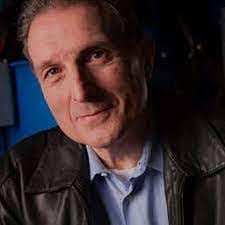 Richard Riano's Instagram, Twitter & Facebook