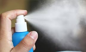 Recette Confectionner Un Desodorisant Pour La Maison Les Desodorisants Du Commerce Contiennent Des Ag Desodorisant Maison Desodorisant Comment Fabriquer Un