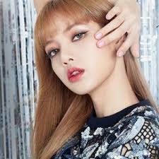 Lisa Statistics Measurements Waist Hips Bust Size Weight Height Figure Shape Dress And Shoe Size Blackpink Lalisa Manoban Most Beautiful Faces