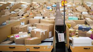 Hey leute wann kommt ungefähr die deutsche post bzw. Hochstwert Durch Onlinehandel Deutsche Post Stellt Schon Im November Paket Rekord Ein