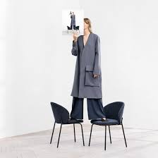El escritorio cupertino y la silla adelaide, ahora desde solo $ 999,00. A Life Less Ordinary Boconcept