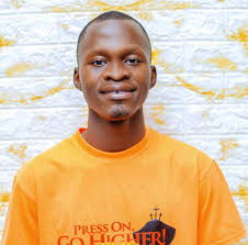 Is Kweku Menu married to the lady in the picture?