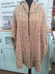 Orgu Kapusonlu Hirka Anlatimi Fashion Upcycle Clothes Crochet Shawl Pattern Free