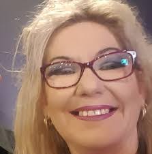 Nicole Smedley's Instagram, Twitter & Facebook