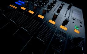 House Music Dj Wallpapers In 2020 House Music Dj House Music Music Mixing