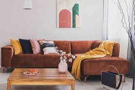 In interior design, brown is such a versatile color that's mostly used in living room and bedroom furniture. What Color Walls Goes Best With Brown Sofa 25 Suggestions With Pictures Home Decor Bliss