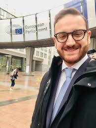 Angelo Semeraro (@angelosemeraro)