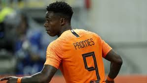 All pictures are carefully sorted and checked. Ten Minutes For Quincy Promes In Holland S Win Against France Sevilla Fc