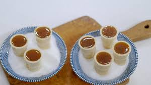 Cornets A La Tire D Erable Desserts Easter Desserts Basket Maple Syrup Recipes