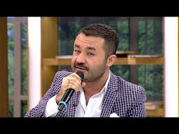 Renkli Sayfalar 43 Bolum Kucuk Ibo Yalnizim Dostlarim Canli Performans Youtube