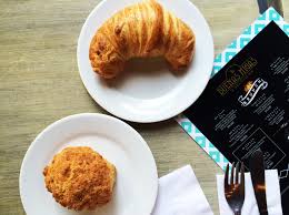 BUENAS MIGAS, LA PANADERÍA DE PAPÁ | Salchichitas