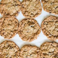 Crispy Oatmeal Raisin Cookies How To Make Dinner Recipe In 2020 Cookie Recipes Oatmeal Raisin Oatmeal Raisin Cookies Chewy Oatmeal Raisin Cookies