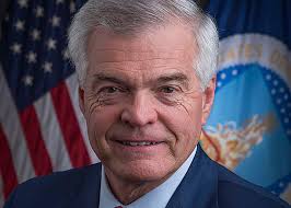 USDA Director Jim Tracy to speak at UT Martin fall commencement