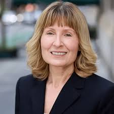 About Tracy Richards