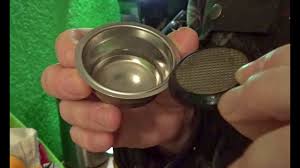 Maybe you would like to learn more about one of these? Espressomaschine Delonghi Dedica Ec680 Ec685 Neuer Filter Youtube