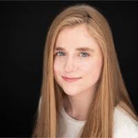 Elsa Rogers's Instagram, Twitter & Facebook