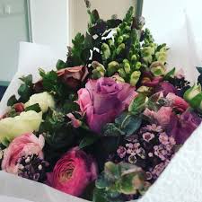 In the uk alone, more than £20 million is spent on flowers, whilst in the united states over $1 billion is forked out on chocolates. A Lucky Lady Just Got This Beautiful Bouquet Delivered To Her Office Desk Do You Want Your Loved One Be The Next Lucky Person With Big Smile All Day Long