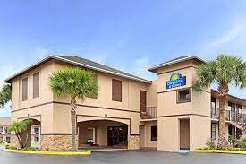 After booking, all of the property's details, including telephone and address, are provided in your booking confirmation and your account. Days Inn By Wyndham Kissimmee West Ab 49 5 5 Bewertungen Fotos Preisvergleich Florida Tripadvisor