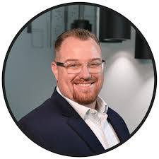 Eric Adkison's Instagram, Twitter & Facebook