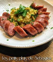 Saucisses De Montbeliard Et Puree De Pois Casses Les Petits Plats De Sebastien Pois Casses Recette De Plat Plat