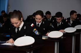 .simpozionul mircea cel bătrân în conștiința urmașilor, pentru a comemora cei 600 de ani de la trecerea la cele veșnice a domnitorului mircea cel bătrân. Academia NavalÄ Mircea Cel BÄtran Pagina Inicial Facebook