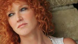 In viaggio, padroni di niente, perfetti sconosciuti, il peso del coraggio, quello che le donne non dicono, che sia benedetta. Fiorella Mannoia Tour Dates 2021 2022 Fiorella Mannoia Tickets And Concerts Wegow Sweden