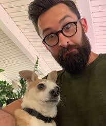 Chris Ali's Instagram, Twitter & Facebook