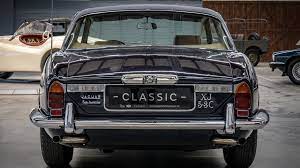 Pin By Blok Meubel On Vintage Cars Classic Cars Jaguar Xj Jaguar