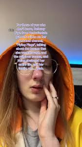 Bethany Peoples's Instagram, Twitter & Facebook