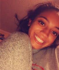 Students Adapt to Classes Online After School Closing