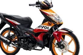 The most recent model (2015) of the honda wave dash 110 has a 110.0 ccm (6.71 cubic inches) engine. Honda Wave Dash 110 2013 Motorcycles Photos Video Specs Reviews Bike Net