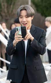 Entdecke bei tiktok kurze videos zum thema bts jhope. Bts J Hope S Delete Game Was Strong But Army Was Stronger
