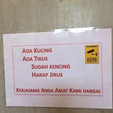 Leptospirosis disebarkan melalui kencing haiwan yang dijangkiti dan berjangkit selagi ia masih lembab. Masjid Nurul Falah Sungai Leman
