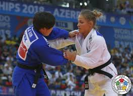Az adásból megtudhatjátok, hogy hédi mikor és hogyan kezdte ezt az ősi, küzdő sportot, megtanítja a gyerekeknek a helyes esési. Judoinside Hedvig Karakas Judoka