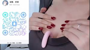 She Loves Playing With Vibrator. - YTboob