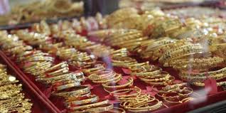 Emas juga sering kali dijadikan sebagai patokan dalam melakukan transaksi. Hari Ini Harga Emas Naik Rp 1 000 Menjadi Rp 659 000 Per Gram Merdeka Com