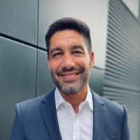 100+ Profile mit dem Suchbegriff „Daniel Land“