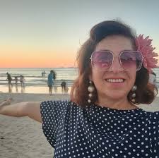 What is it like to live in Puerto Penasco as a single expat?